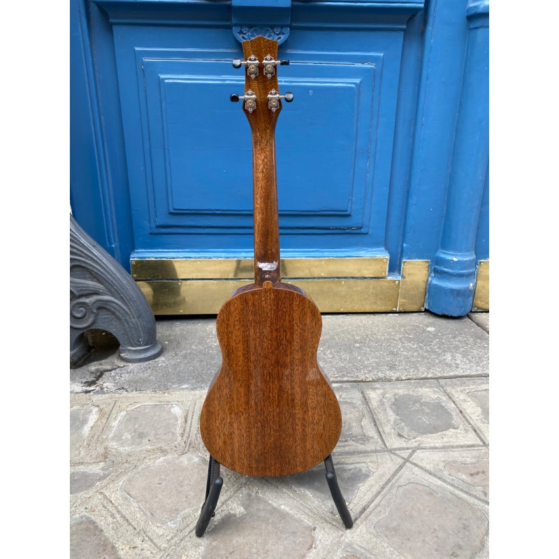 UKULELE KIWAYA TENOR ACAJOU MASSIF KPT1M/E