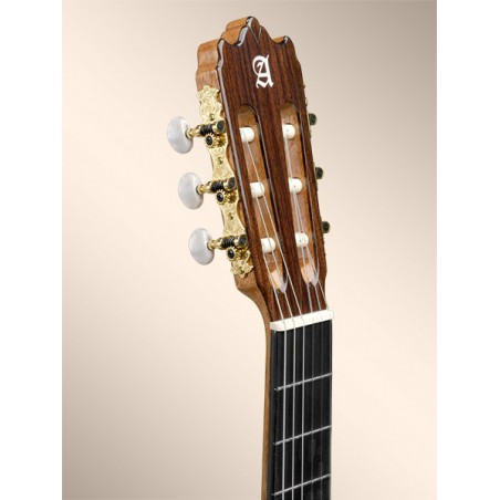 GUITARE ALHAMBRA 4P CEDRE