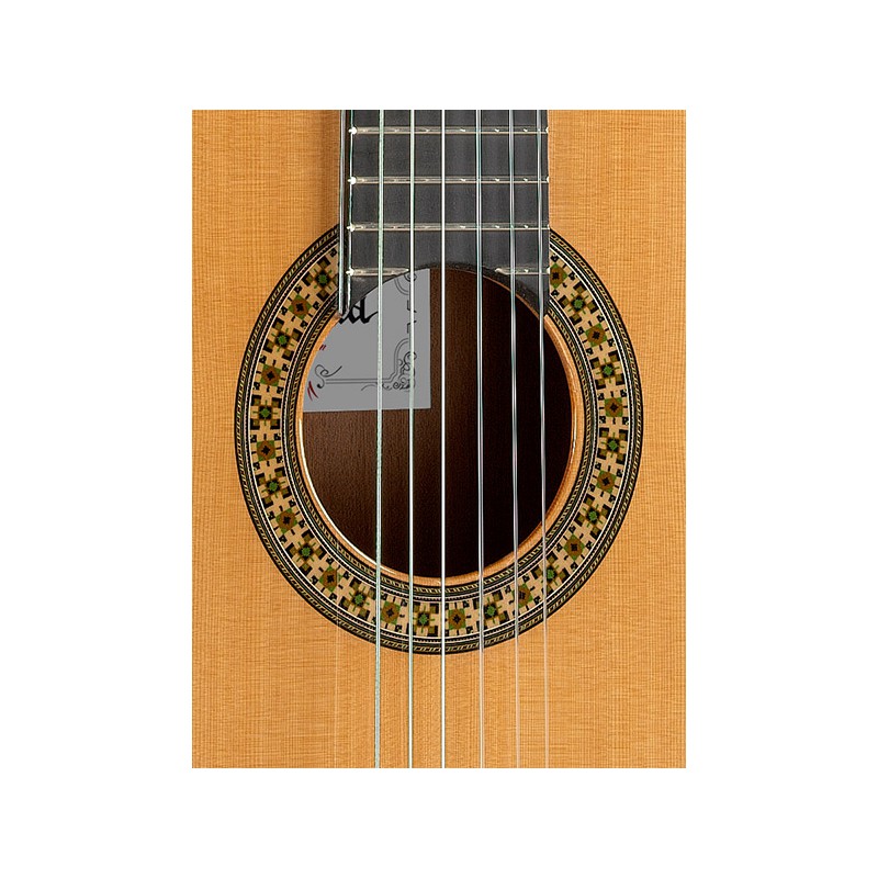 GUITARE ALHAMBRA 4P CEDRE